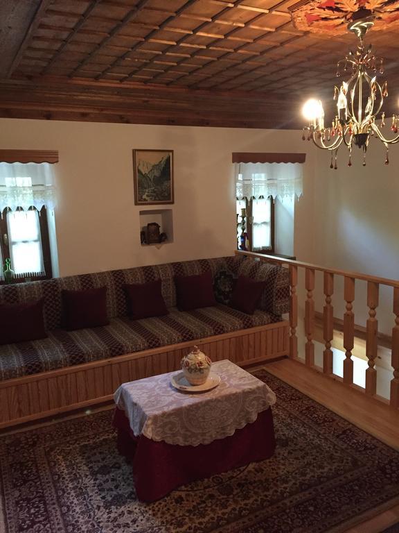Elafotopos Hotel Eksteriør bilde
