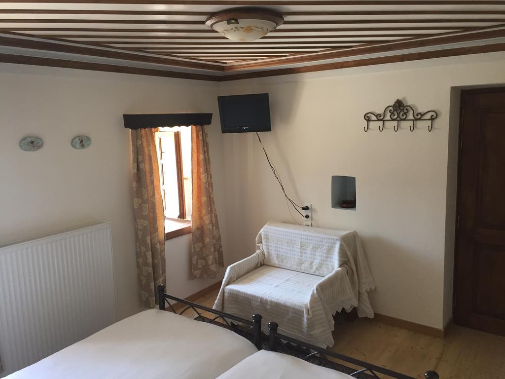 Elafotopos Hotel Eksteriør bilde