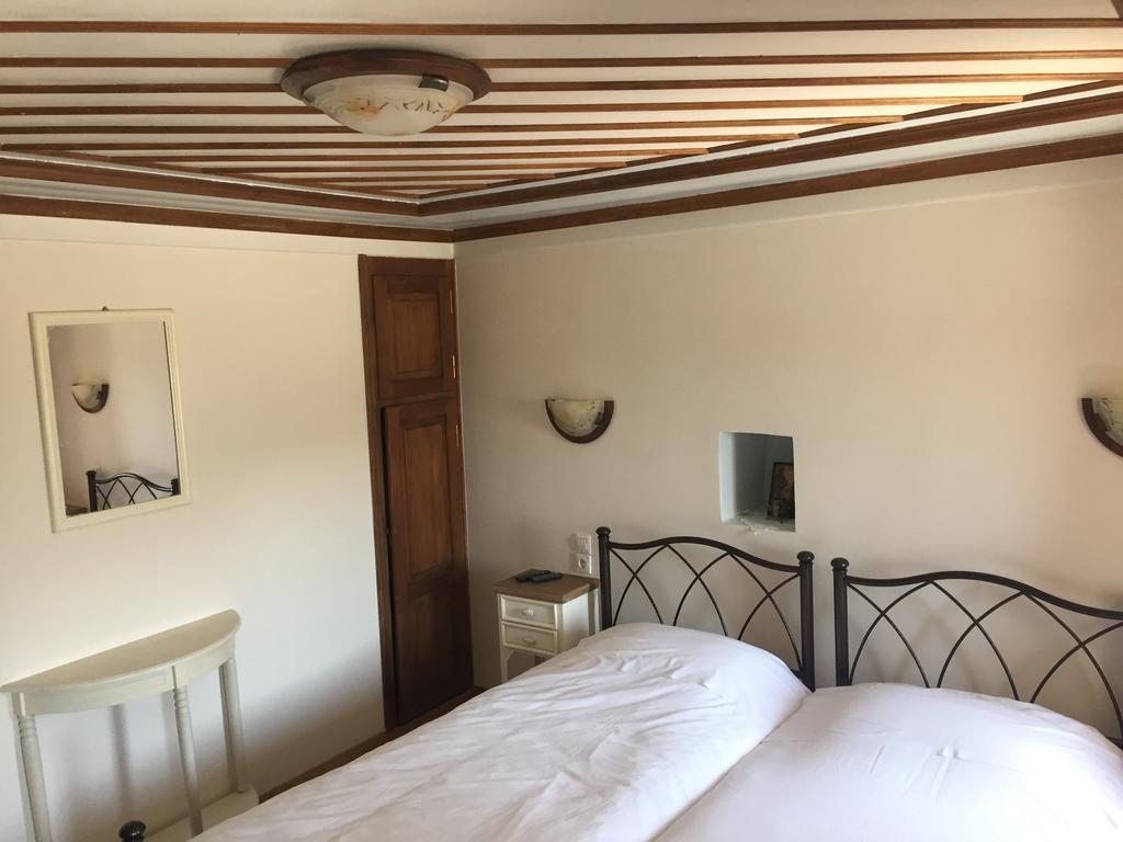 Elafotopos Hotel Eksteriør bilde